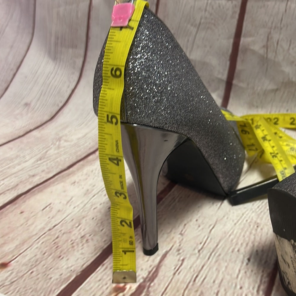 Worthington Womans glittery heels - Picture 12 of 12